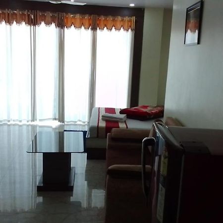 Hotel Rajmahal Tarapith Exterior foto